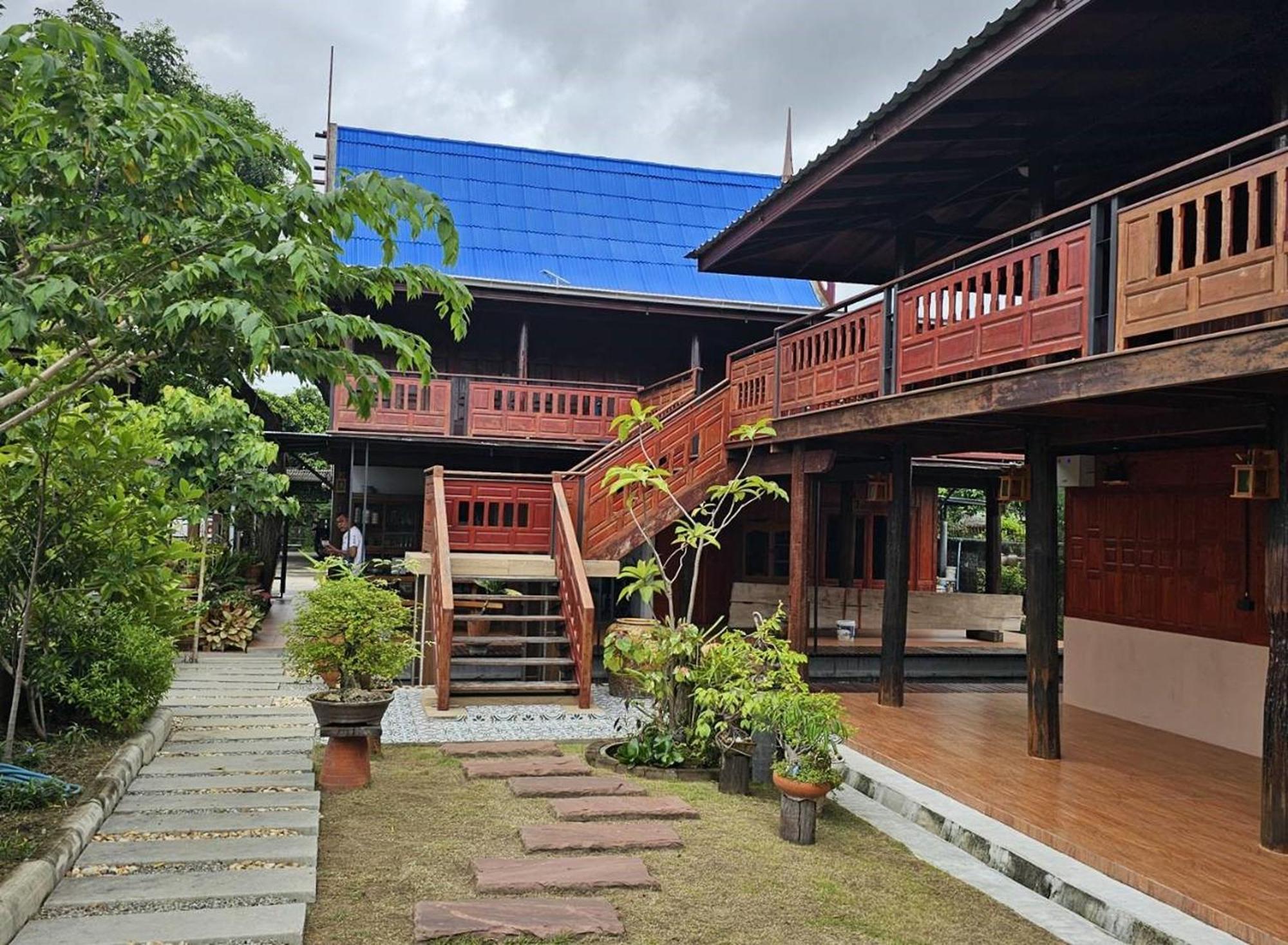 Nipatra Homestay Bangkok Dış mekan fotoğraf